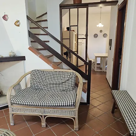 Porzione Di Fronte Mare
