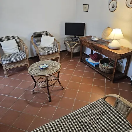Porzione Di Fronte Mare